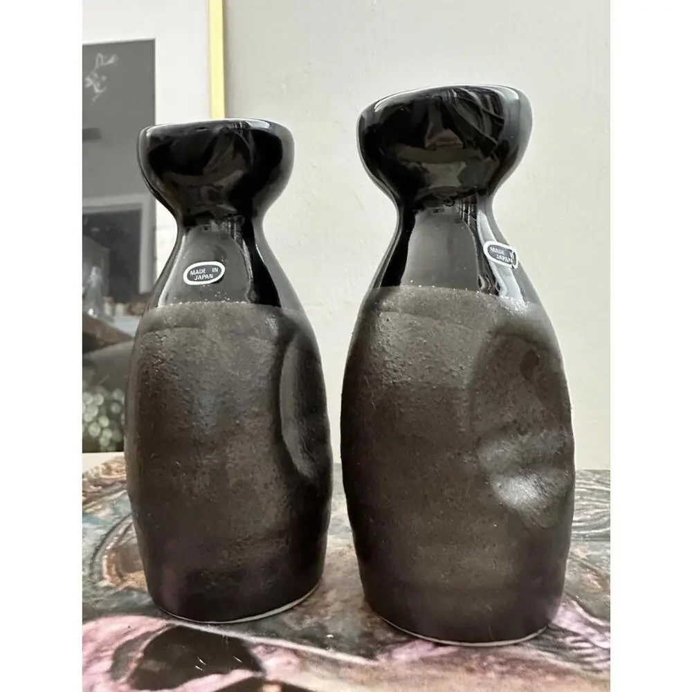 Two Kagetsu Sake Bottles Ceramic Glossy and Metallic 4-5 fl oz Tokkuri - Picture 2 of 4